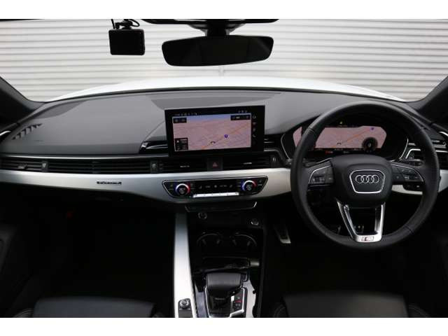 A4アバント40 TDI クワトロ Sライン マイスターシュトュック 4WD