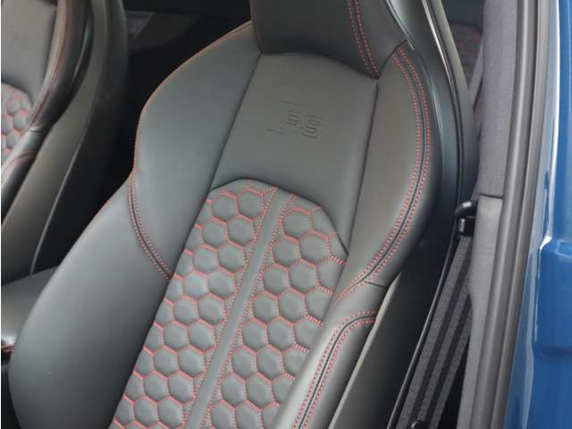 RS4アバント2.9 4WD