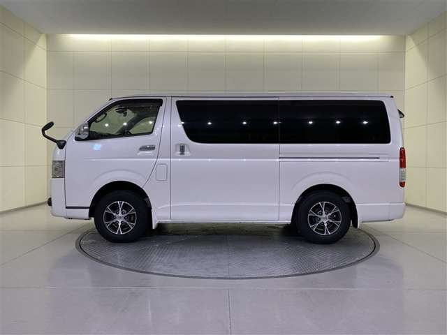 ハイエースバン2.8 スーパーGL ダークプライム ロング ディーゼル 4WD