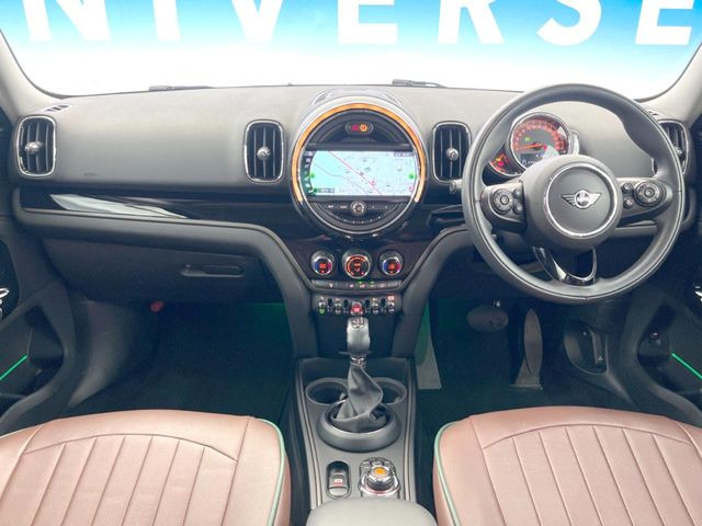 ミニクロスオーバークーパー D オール4 4WD