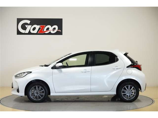 ヤリス1.5 ハイブリッド Z E-Four 4WD