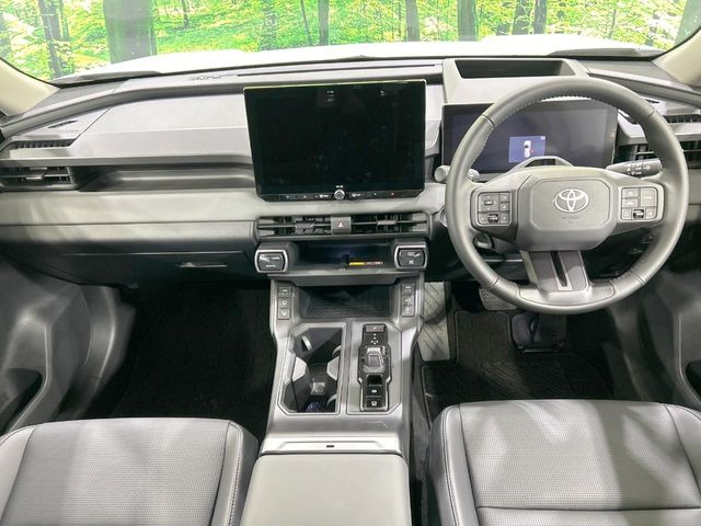 RAV42.5 Z E-Four 4WD