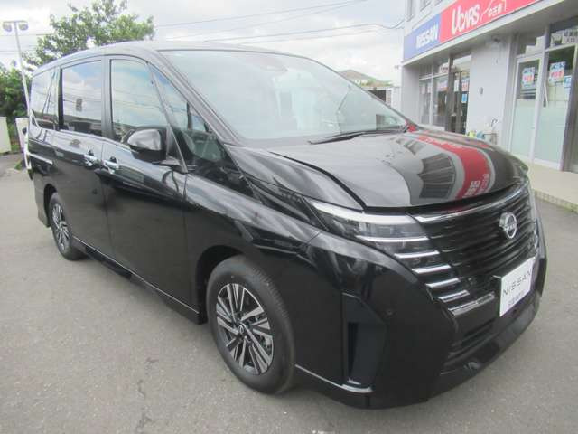 セレナ1.4 e-POWER ハイウェイスターV