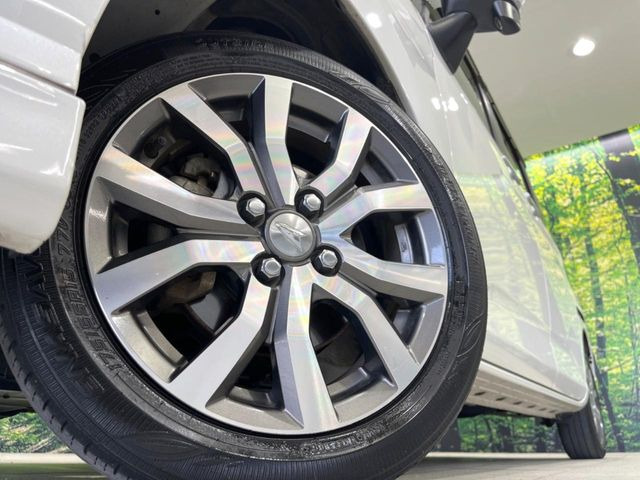 �y����15�C���`�A���~�z�C�[���z�O�ςɃ}�b�`���������A���~�z�C�[���𑕒����Ă���܂��B�e��ЊO�A���~�z�C�[����A�X�^�b�h���X�^�C�����戵�����Ă���܂��B���񂲑��k����������