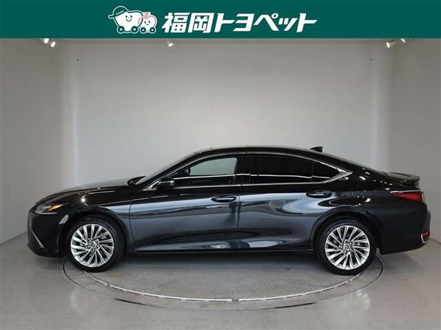 ES300h バージョンL