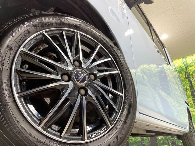 �y14�C���`�A���~�z�C�[���z�O�ςɃ}�b�`�����A���~�z�C�[���𑕒����Ă���܂��B�e��A���~�z�C�[����A�X�^�b�h���X�^�C�����戵�����Ă���܂��B���񂲑��k����������