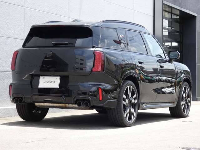 ミニカントリーマンジョン クーパー ワークス ALL4 DCT 4WD