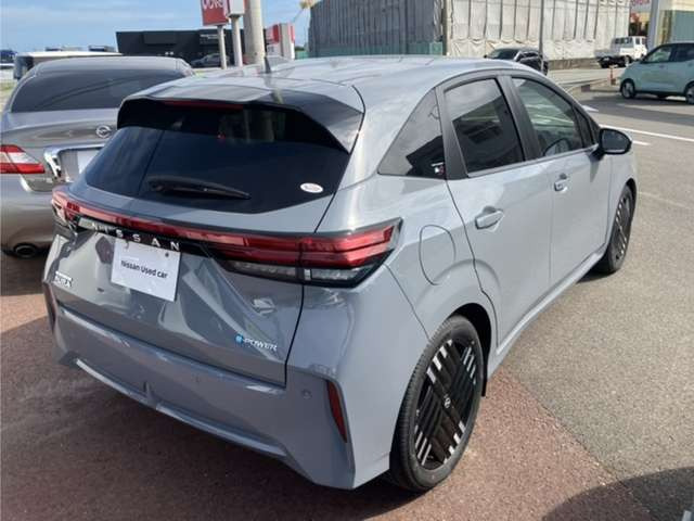 ノートオーラ1.2 G レザーエディション