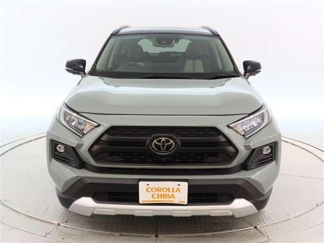RAV42.0 アドベンチャー 4WD
