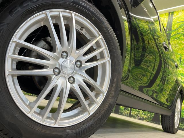 �y16�C���`�A���~�z�C�[���z�O�ςɃ}�b�`�����A���~�z�C�[���𑕒����Ă���܂��B�e��A���~�z�C�[����A�X�^�b�h���X�^�C�����戵�����Ă���܂��B���񂲑��k����������