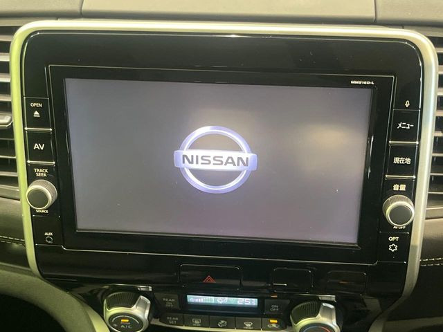 セレナ2.0 ハイウェイスター プロパイロット エディション