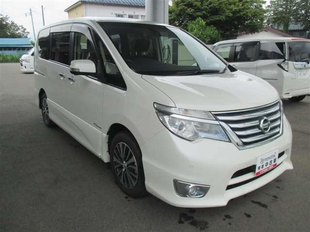 セレナ2.0 ハイウェイスター S-HYBRID