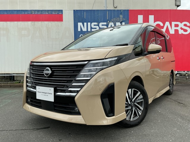 セレナ1.4 e-POWER ハイウェイスターV