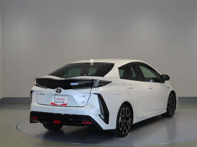 プリウスPHV1.8 S GR スポーツ