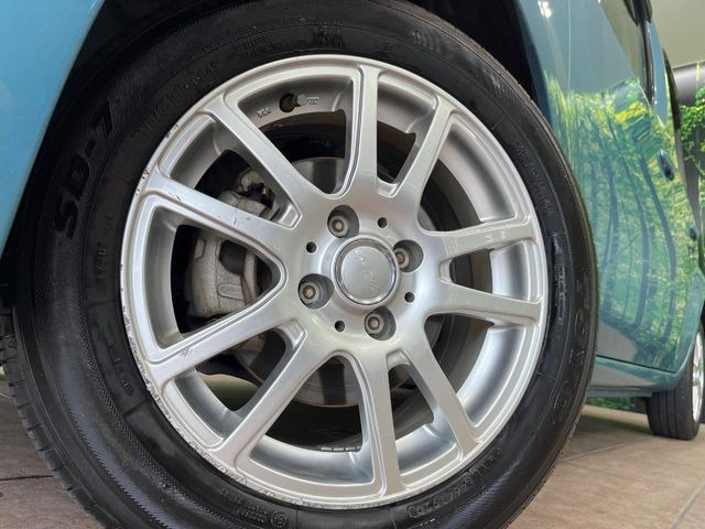 �y15�C���`�A���~�z�C�[���z�O�ςɃ}�b�`�����A���~�z�C�[���𑕒����Ă���܂��B�e��A���~�z�C�[����A�X�^�b�h���X�^�C�����戵�����Ă���܂��B���񂲑��k����������