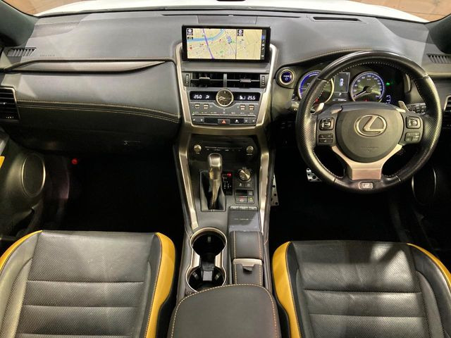 NX300h Fスポーツ