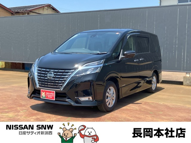 セレナ2.0 ハイウェイスターV 4WD