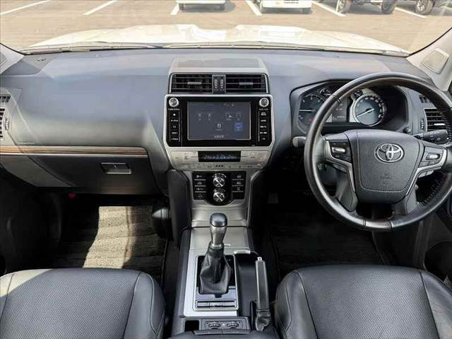 ランドクルーザープラド2.8 TZ-G ディーゼル 4WD