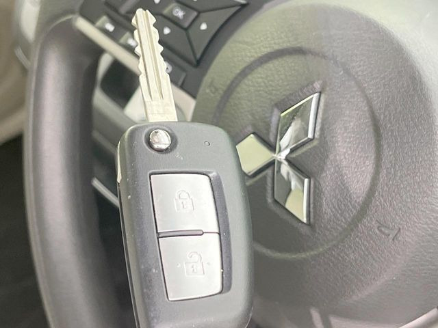 �y�L�[���X�z�������ꂽ�ꏊ����ł��{�^����Ńh�A�̊J���E�{�����ł���̂łƂ��Ă��֗�!�h�A�̌�������ɏ������邱�Ƃ�����܂����