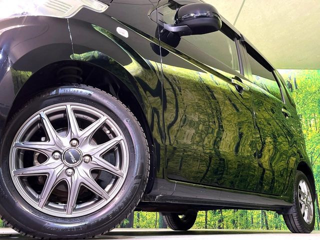 �y14�C���`�A���~�z�C�[���z�O�ςɃ}�b�`�����A���~�z�C�[���𑕒����Ă���܂��B�e��A���~�z�C�[����A�X�^�b�h���X�^�C�����戵�����Ă���܂��B���񂲑��k����������