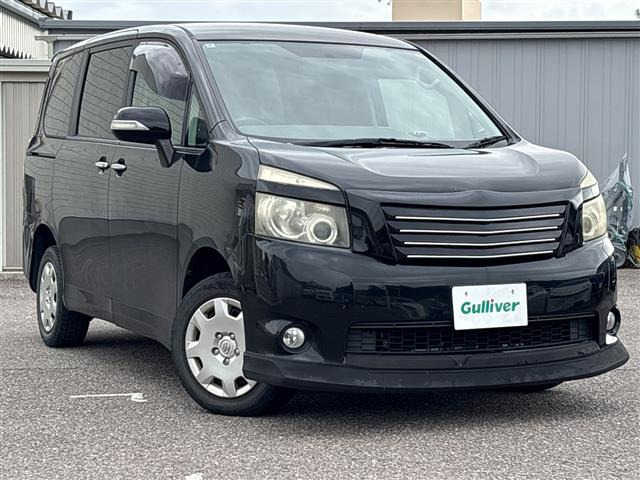 ヴォクシー2.0 X Lエディション 4WD