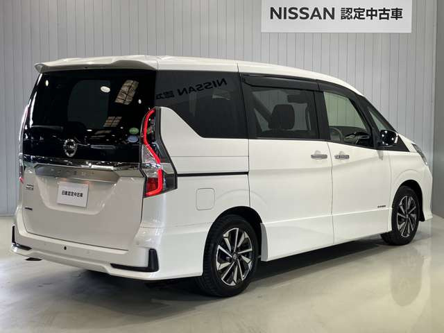 セレナ2.0 ハイウェイスターV