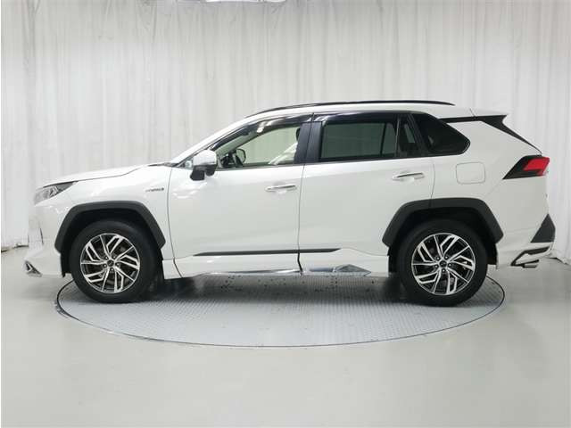 RAV42.5 ハイブリッド G E-Four 4WD