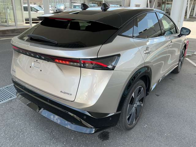 アリアB9 e-4ORCE リミテッド 4WD