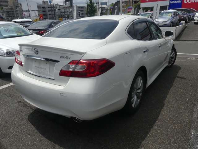 フーガ2.5 250GT