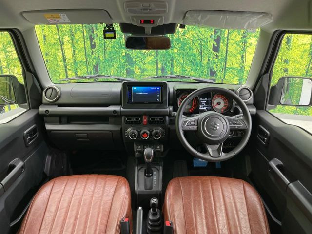 ジムニーノマド1.5 FC 4WD