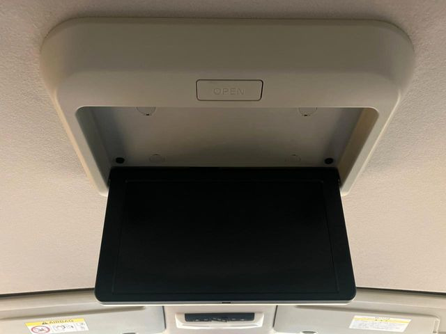 セレナ2.0 ハイウェイスター Vセレクション