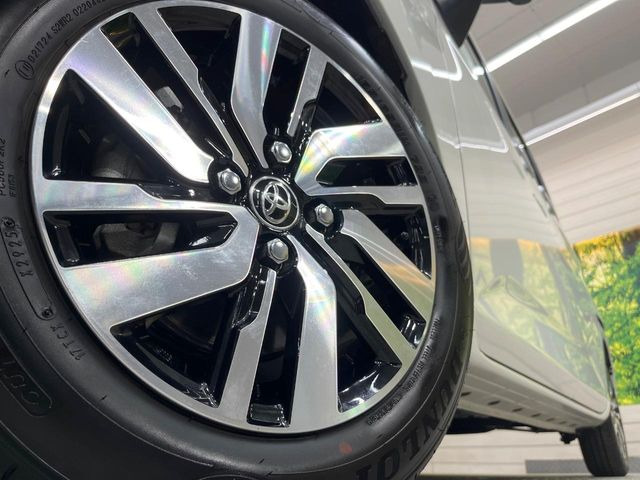 �y�����A���~�z�C�[���z�O�ςɃ}�b�`���������A���~�z�C�[���𑕒����Ă���܂��B�e��ЊO�A���~�z�C�[����A�X�^�b�h���X�^�C�����戵�����Ă���܂��B���񂲑��k����������
