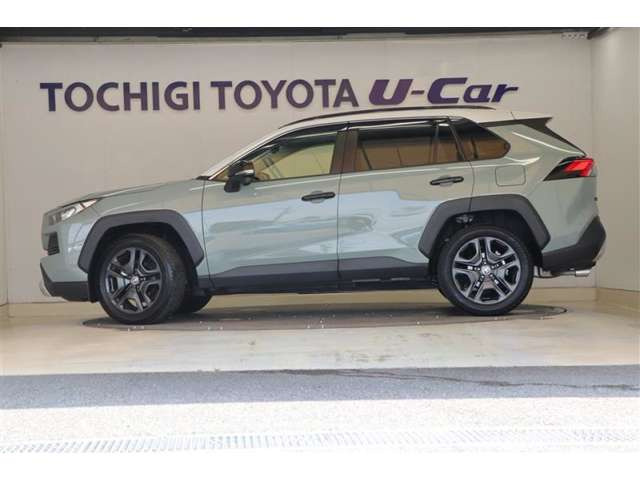 RAV42.0 アドベンチャー 4WD