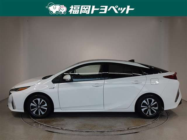 プリウスPHV1.8 S