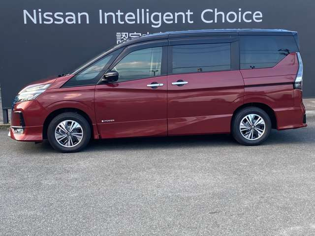 セレナ1.2 e-POWER ハイウェイスターV