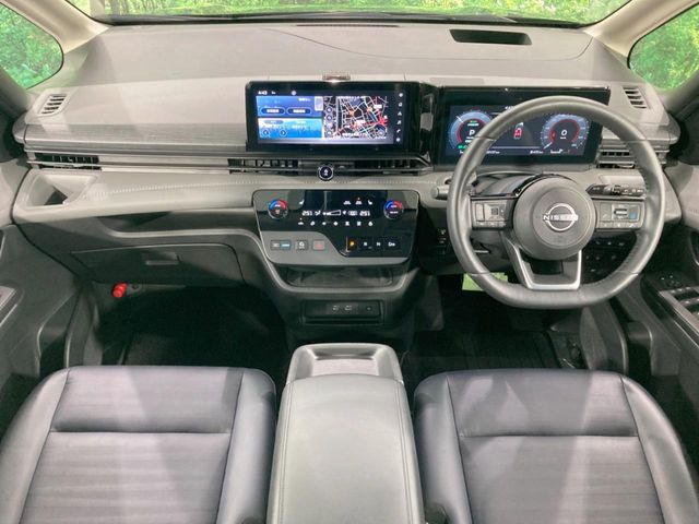 セレナ1.4 e-POWER ルキシオン