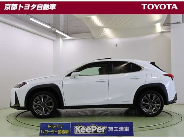 UX250h Fスポーツ 4WD
