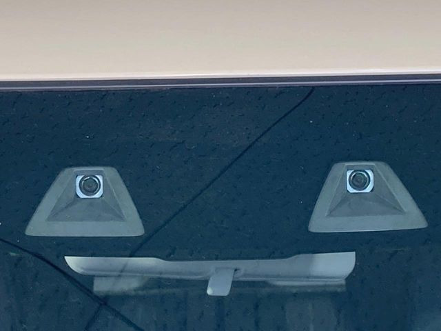 【スズキ セーフティサポート】走行中に前方の車両等を認識し、衝突しそうな時は警報とブレーキで衝突回避と被害軽減をアシスト。より安全にドライブをお楽しみいただけます。