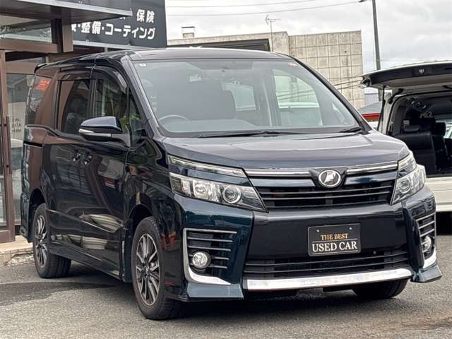 ヴォクシー2.0 ZS 4WD