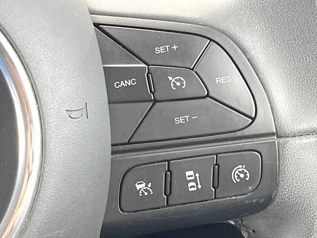 �����[�_�[�N���[�Y�R���g���[��:�O�̎ԂƂ̎Ԋԋ��������ɂƂ�A��葬�x�Ŏ������s���Ă���鎟����̃N���[�Y�R���g���[��!��ɍ������H�⎩���Ԑ�p���H�Ŏg�p����֗��ȋ@�\�ł�!