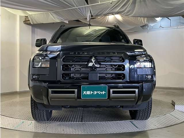 トライトン2.4 GSR ディーゼル 4WD