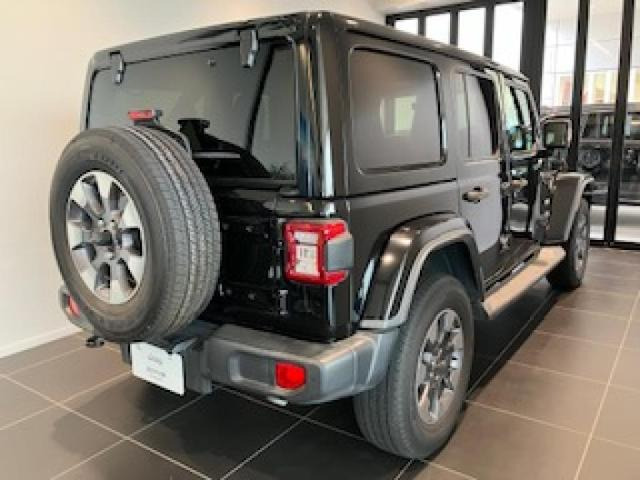 ラングラーアンリミテッド オーバーランド 4WD