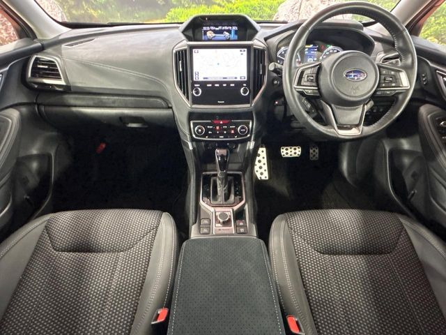 フォレスター2.0 アドバンス 4WD