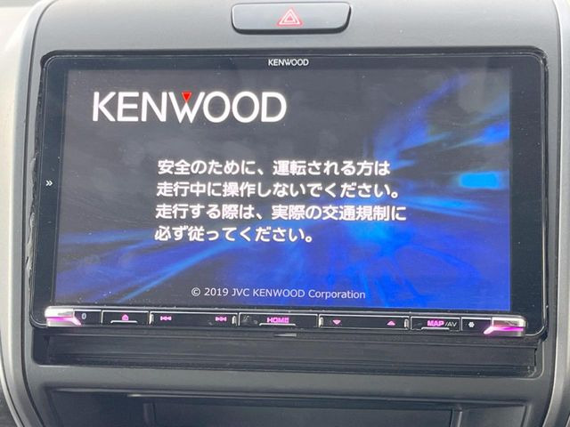 フリードハイブリッド