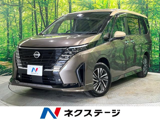 セレナ1.4 e-4ORCE ハイウェイスターV 4WD