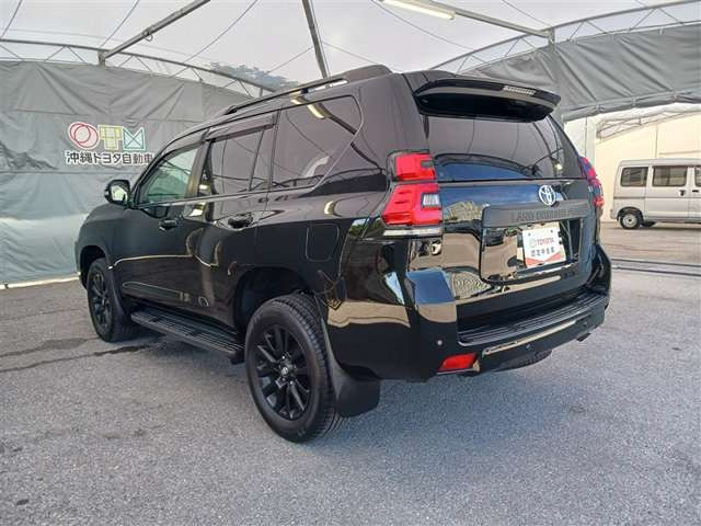 ランドクルーザープラド2.8 TX Lパッケージ マットブラック エディション ディーゼル 4WD