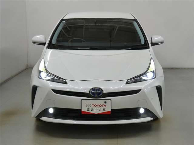 プリウス1.8 S