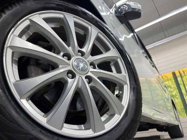 �y�����A���~�z�C�[���z�O�ςɃ}�b�`���������A���~�z�C�[���𑕒����Ă���܂��B�e��ЊO�A���~�z�C�[����A�X�^�b�h���X�^�C�����戵�����Ă���܂��B���񂲑��k����������