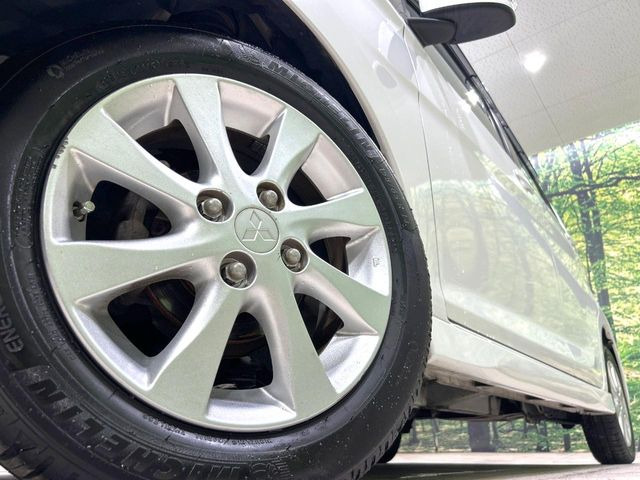 �y����14�C���`�A���~�z�C�[���z�O�ςɃ}�b�`���������A���~�z�C�[���𑕒����Ă���܂��B�e��ЊO�A���~�z�C�[����A�X�^�b�h���X�^�C�����戵�����Ă���܂��B���񂲑��k����������