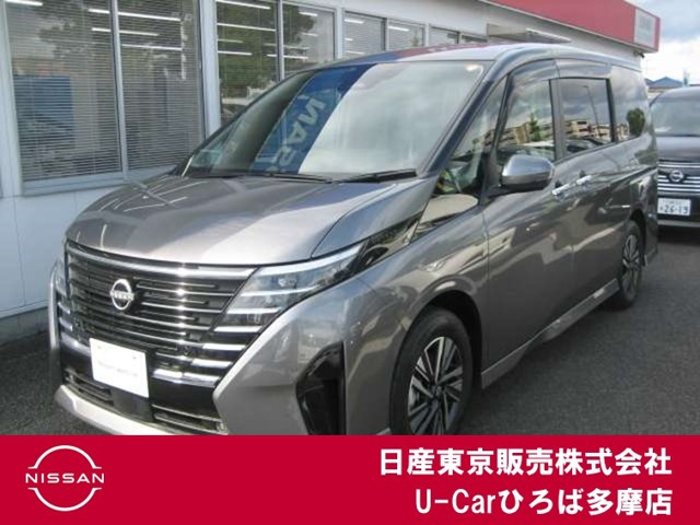 セレナ1.4 e-POWER ハイウェイスターV